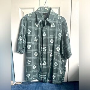 Mens Claiborne button down